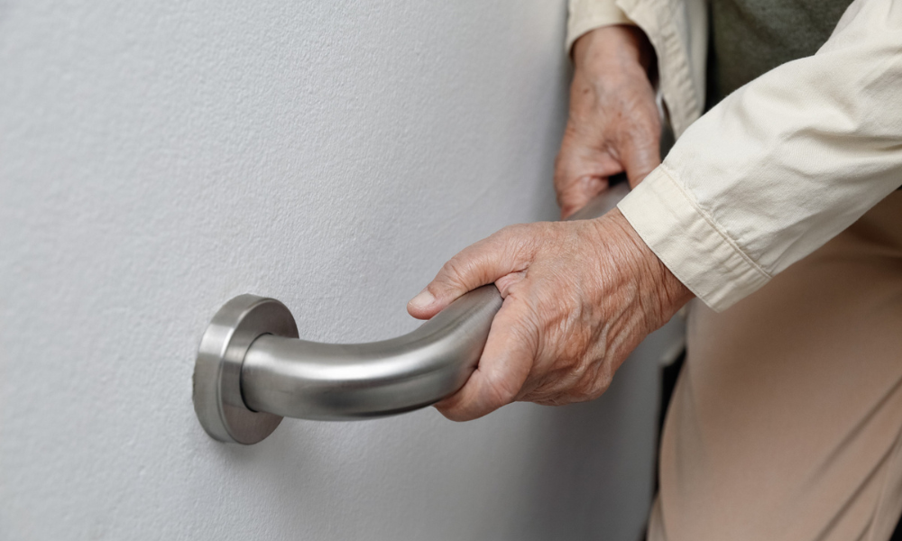 Where Should Grab Bars Be Installed